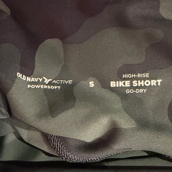 Old Navy Camo Womens Athletic Shorts - Picture 6 of 7